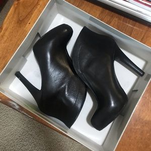 Black leather boots, JESSICA SIMPSON, size 7